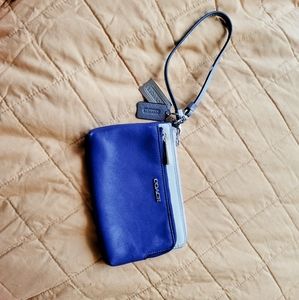 Coach Double Zip Wristlet Navy and Tan